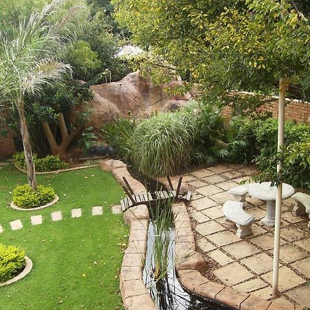 Europrime Boutique Hotel Boksburg Exteriör bild