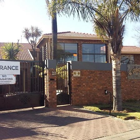Europrime Boutique Hotel Boksburg Exteriör bild