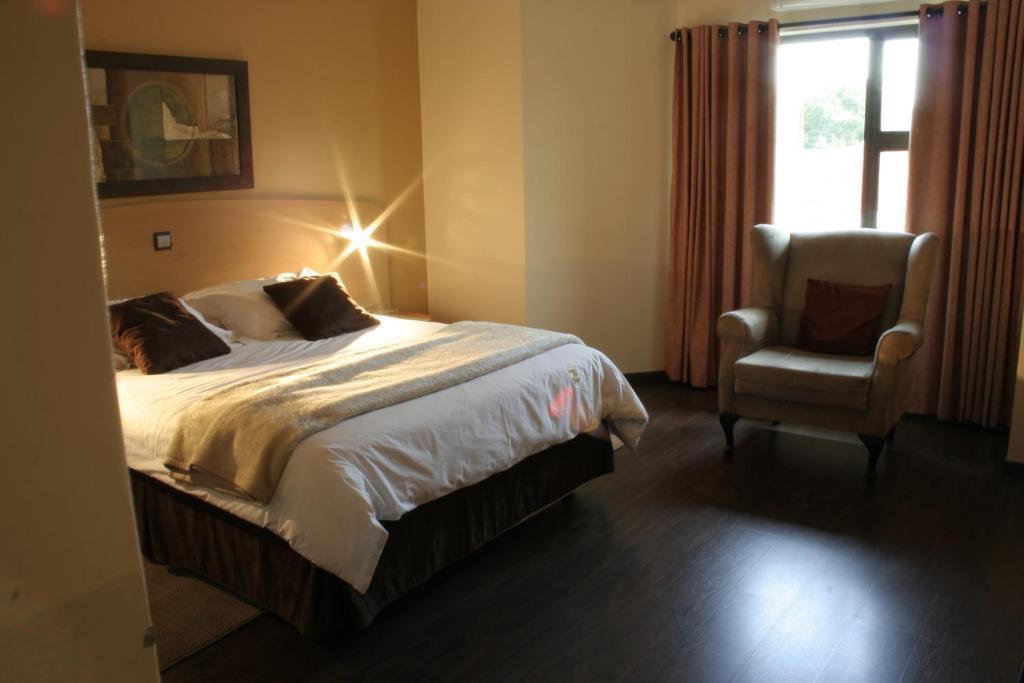 Europrime Boutique Hotel Boksburg Rum bild