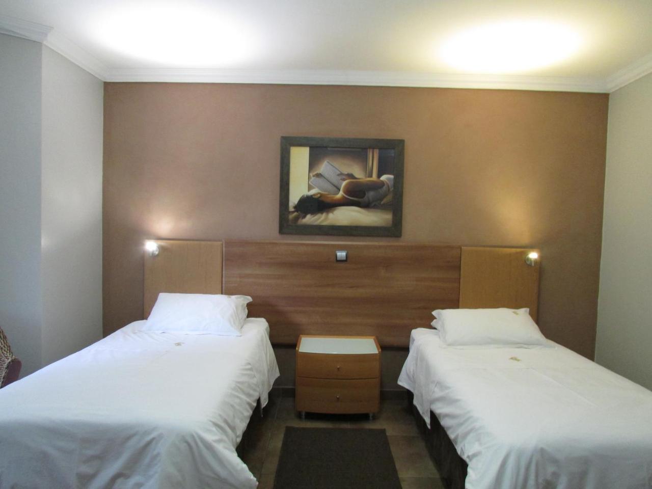 Europrime Boutique Hotel Boksburg Exteriör bild