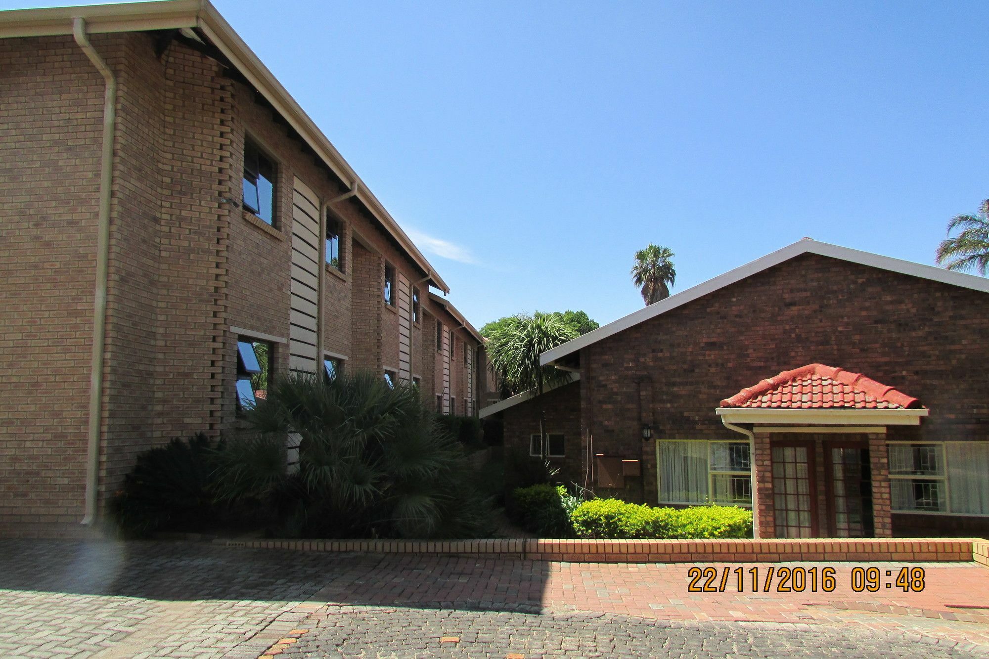 Europrime Boutique Hotel Boksburg Exteriör bild